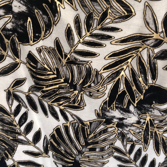 Lane Bryant tropical top - Picture 2 of 3